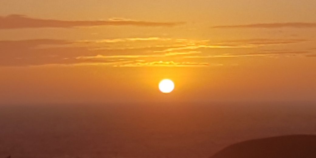 zonsondergang vanuit de lodges Sardinie het weer, last minute sardinie